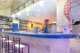 Bar of the Roc Barlovento hotel, Varadero
