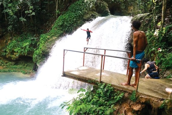 Blue Hole - Ocho Rios