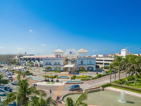 La Isla Shoppping Mall - Cancun