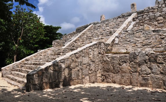 Archeological Zone San Miguelito - Cancun