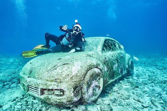 Underwater Museum - Cancun