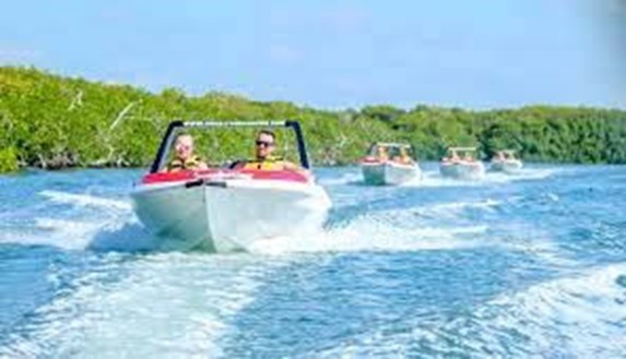 Water Sports - Cancun