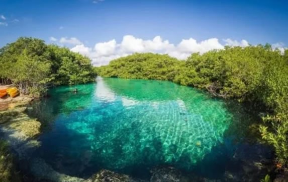 Cenote Manati, Riviera Maya