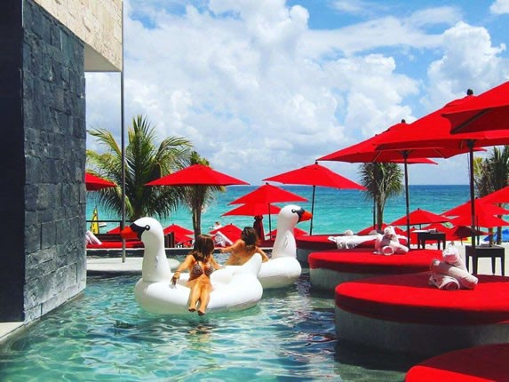 Coralina Daylight Club, Playa del Carmen