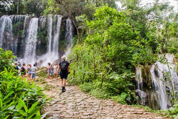Cascada El Nicho en Cienfuegos