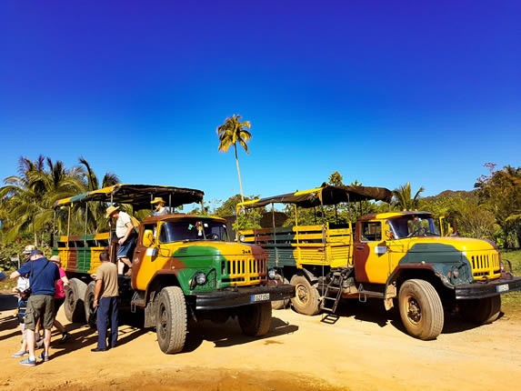Tope de Collantes truck tour
