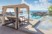 Sun bed by the pool