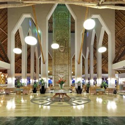 View of the Grand Palladium White Sand hotel