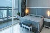 Double room with city view