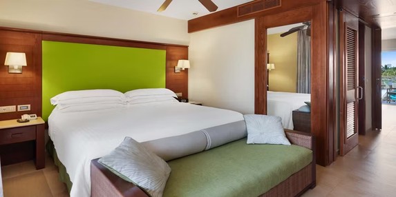 Barceló Bávaro Palace - Family Room with bed