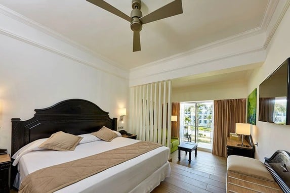 Riu Palace Punta Cana - Junior Suite con cama