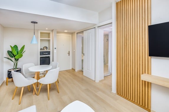 Sol Palmeras - Junior Suite with dining area