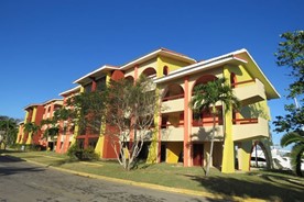 Facade of Hotel Acuario