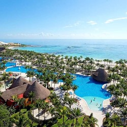 Aerial view of the Barcelo Maya Colonial hotel