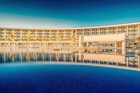 View of the pool of the Barcelo Maya Riviera hotel
