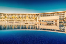 Vista de la piscina del hotel Barcelo Maya Riviera