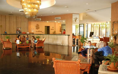 Hotel Comodoro Lobby