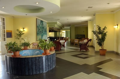 Hotel Comodoro Lobby