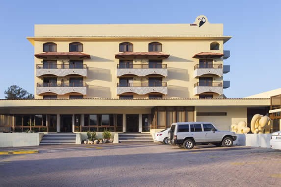 Hotel Copacabana Facade