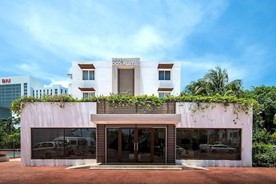 Facade of the Dos Playas Faranda hotel