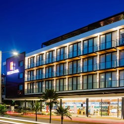 Exterior of the Fiesta Inn Playa del Carmen hotel