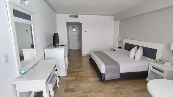 Deluxe Ocean View - Hotel Golden Parnassus Resort