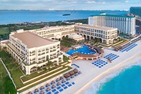 Aerial view of the Marriott Cancun Resort hotel