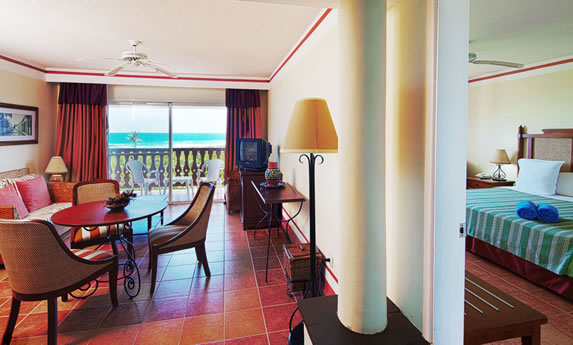 Suite - Hotel Memories Paraiso Beach Resort