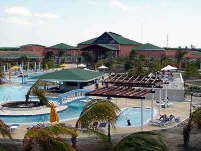 Hotel Playa Coco Pool