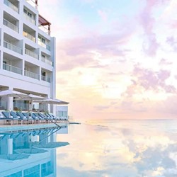 Sun Palace – Couples Only Picture 0