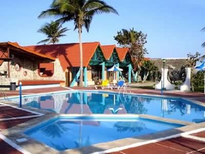 Hotel Villa Don Lino pool, Holguin Hotels, Cuba