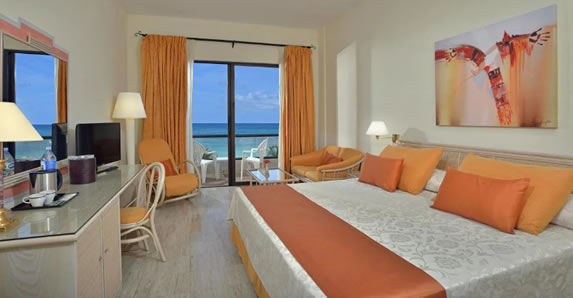 Classic Ocen View Room - Hotel Melias Las Americas