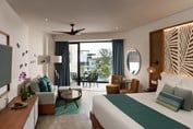 Habitacion king Dreams Macao con balcon