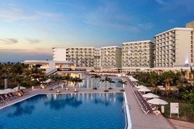 Melia Internacional Varadero pool at sunset