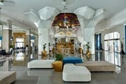 Lobby con asientos en Riu Palace Punta Cana