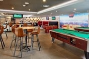 Sport bar con billar en Riu Palace Punta Cana