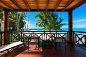 Terraza frente al mar Vista Sol Punta Cana