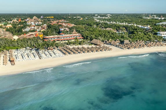 Aerial view of the Iberostar Paraiso Beach hotel