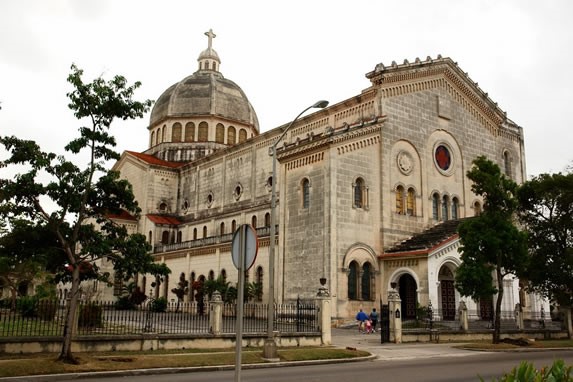 Iglesia en 5ta avenida