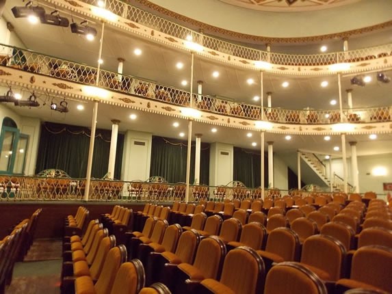 Vista del interior del teatro Marti