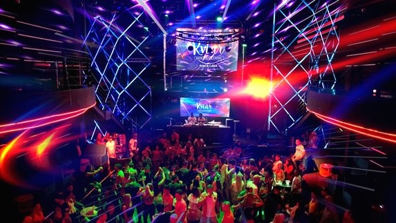 Kviar Show Disco Picture 3