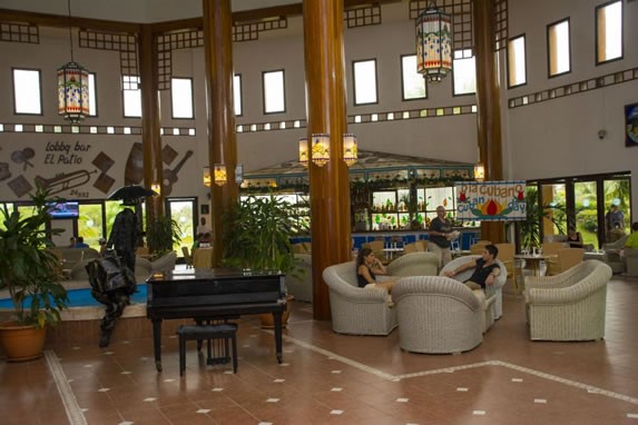 Lobby of the Roc Arenas Doradas hotel