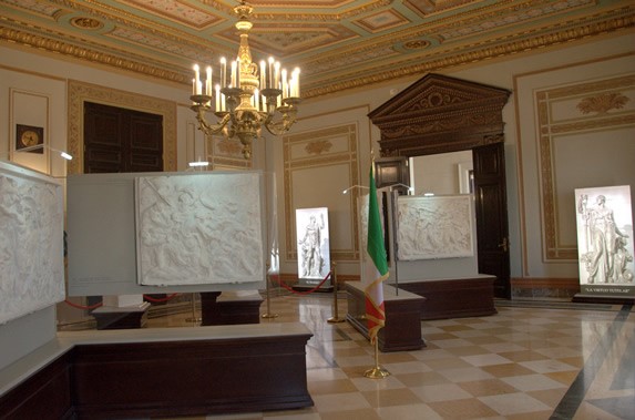 Sculptures in the exhibition hall on the Capitol