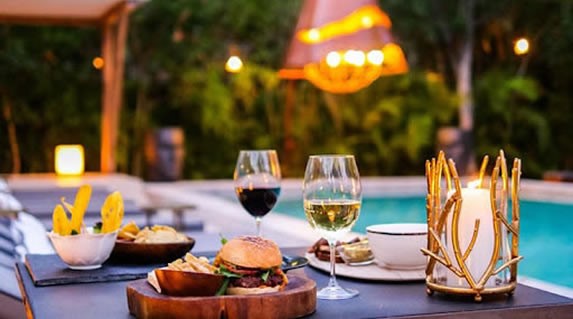 Table set in restaurant