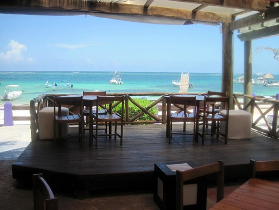 Sea view cafe in the national park