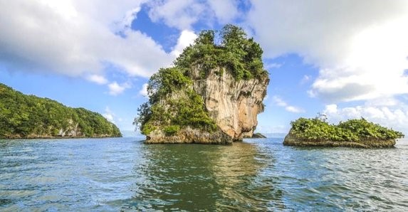 Parque Nacional Los Haitises Picture 1