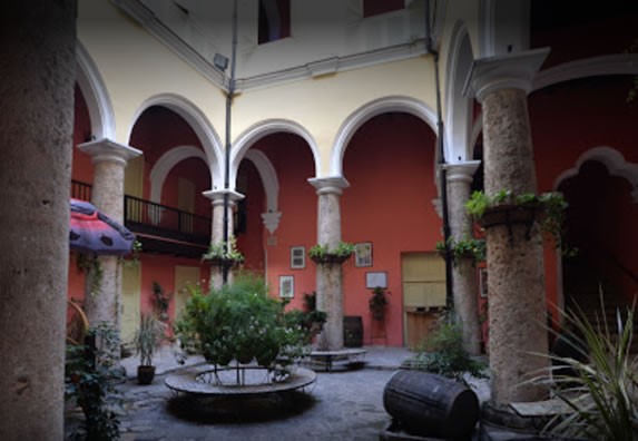 Patio interior en el museo