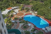 Vista aérea piscina del hotel Nacional