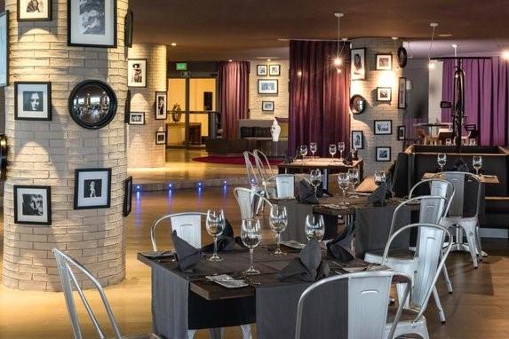 View of the interior of the hotel restaurant