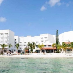 Ocean View Cancun Arenas hotel beach